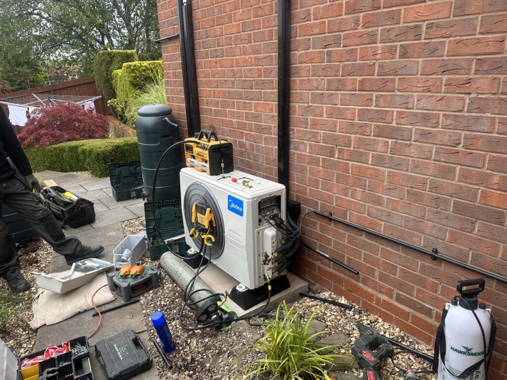 Energy efficient home Air Conditioning installation West Midlands - Commercial & Residential Air Conditioning reviews